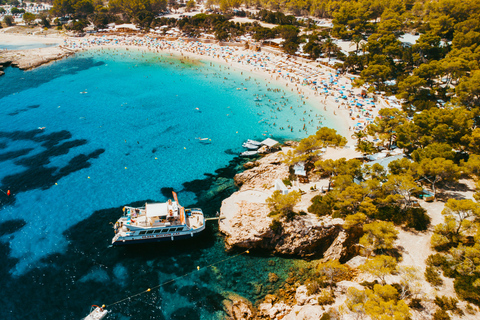 Ibiza: Rejs po plaży z paddleboardem, jedzeniem i napojamiIbiza: rejs po plażach, paddleboarding, przekąski i napoje