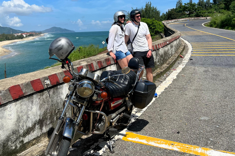 Da Nang: prywatna wycieczka Easy Rider motocyklem przez przełęcz Hai VanZ DA NANG/HOI AN (w obie strony)
