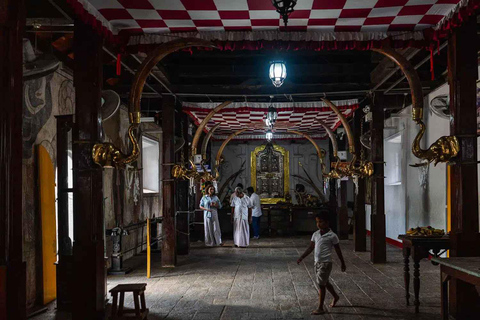 Sri Lanka: 7-Day Ramayana Tour with Hotels & Meals