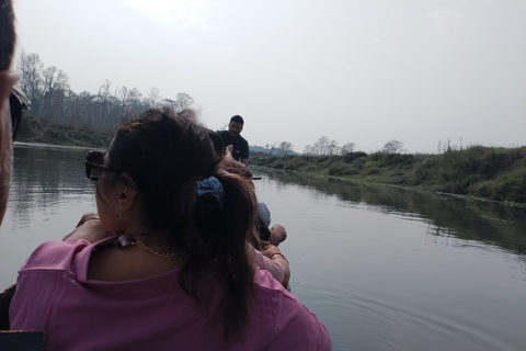 4 Tage mit einer Turmübernachtung im Chitwan Nationalpark