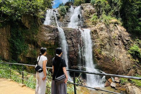 From Kandy: Private Day Trip to Ella with Train Ride