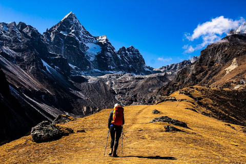 Escalada do Pico Lobuche com EBC TREK-18 dias