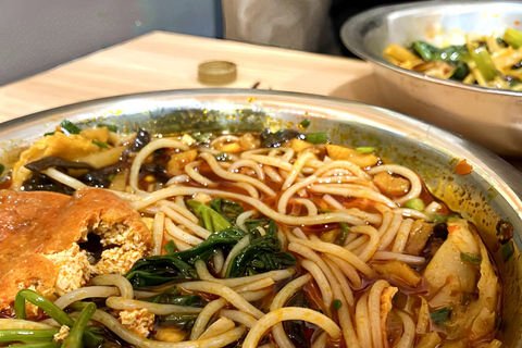 Guilin: 2-hour Local Food Tasting Tour