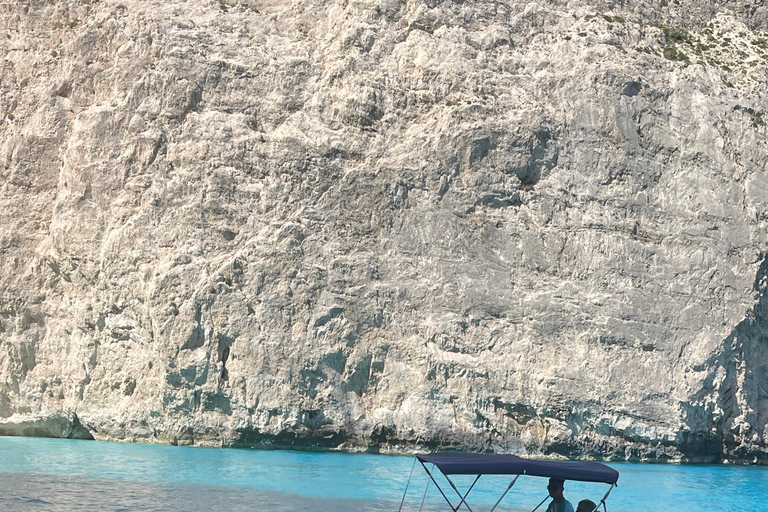 Zakynthos: Navagio Beach and Blue Caves Boat Tour Around Zante by private boat