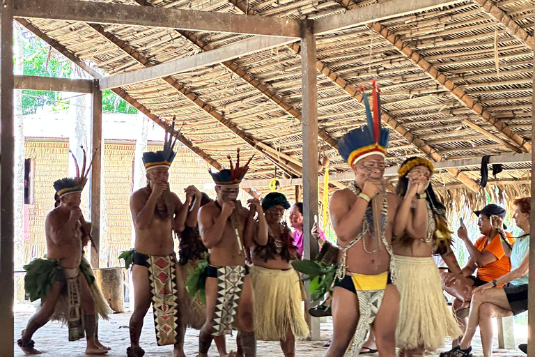Manaus: Rio Negro Private Boat Tour with Sunset