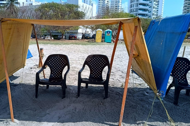 Cartagena: SUN TENT, CHAIRS on Castillogrande beach+LUNCH