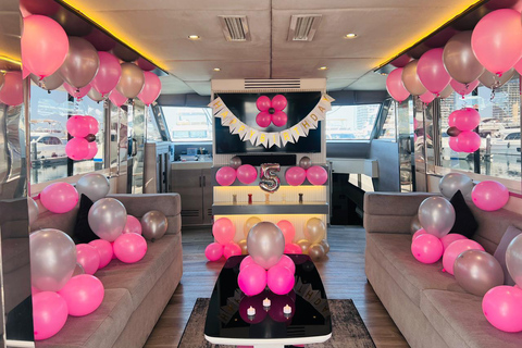 Private Luxury Yacht Tour Dubai BEST VALUE: 3 Hours + Complimentary e-Shisha