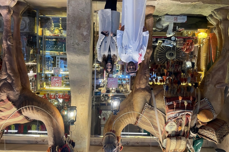 Riyad : Explorez la vieille ville pour découvrir les boutiques locales et le café saoudien.Explorez la vieille ville de Riyad pour découvrir les boutiques locales et le café sa