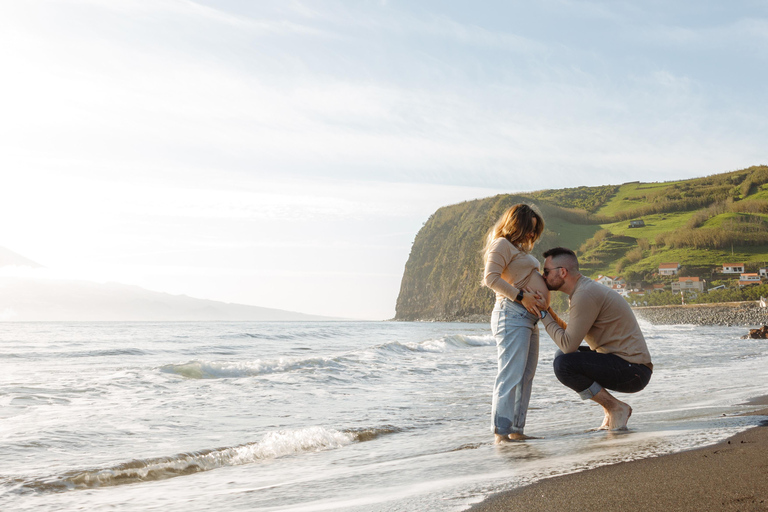 Faial Island: Private professional photoshoot experience Faial Island: Big Family private professional photoshoot