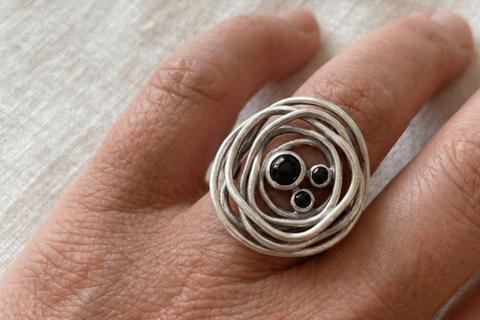Unawatuna: Evening Ring-Making & Village Dinner