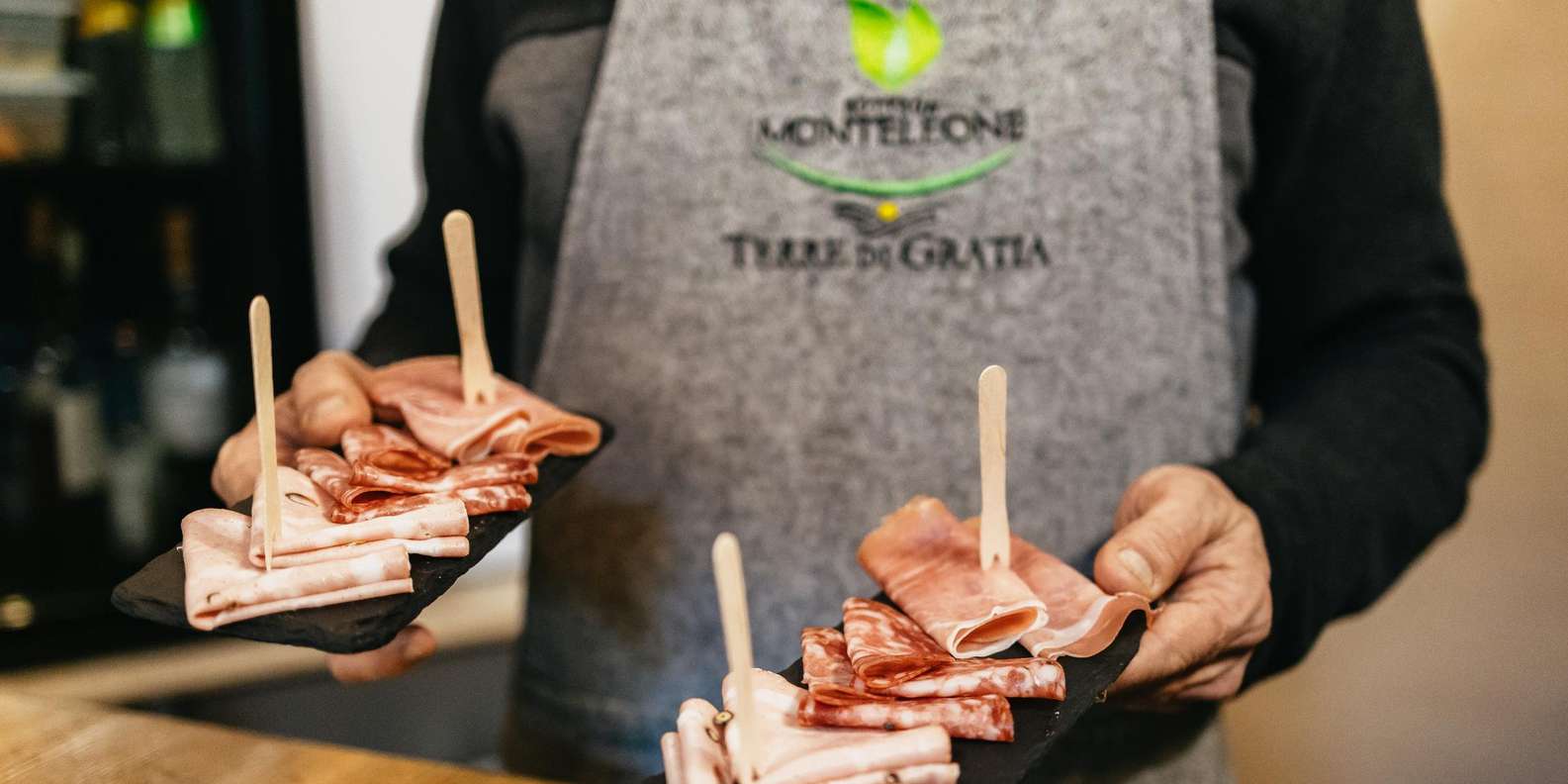 Palermo: Wine Tasting with Snacks at Bottega Monteleone