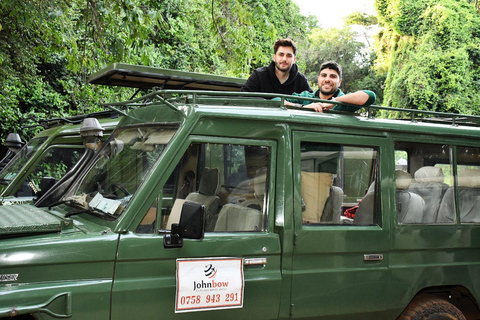 Safari de 4 días al Parque Nacional Masai Mara y Lago Nakuru