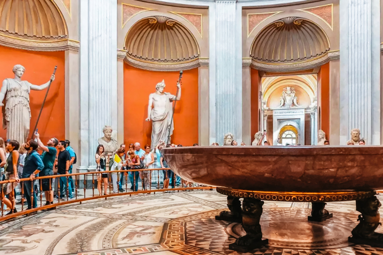 Rome: Vatican Museums, Sistine Chapel and St. Peter's Tour Vatican Museums with Basilica Small Group Tour in Italian