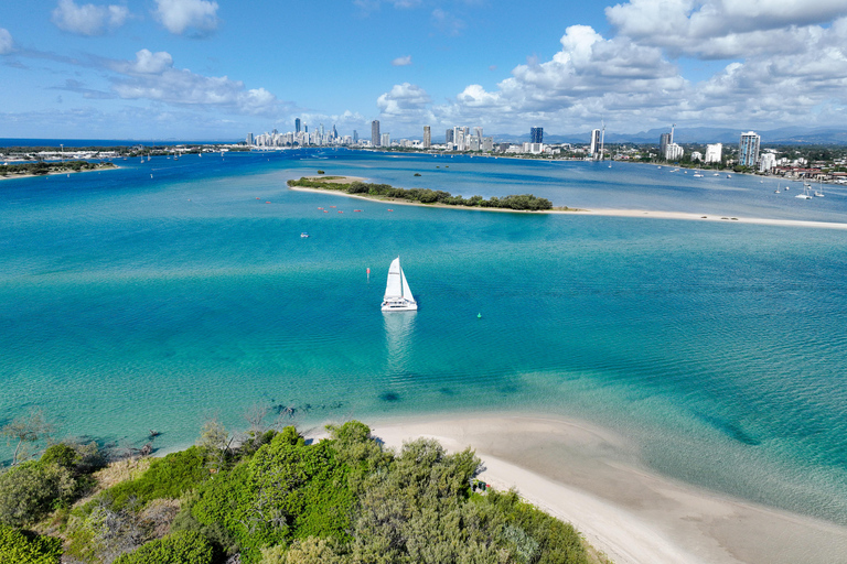 Goudkust: Privé Catamaran &amp; Lunch op het eiland