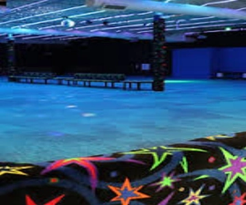 Lexington: Friction Skating Rink Entry Ticket