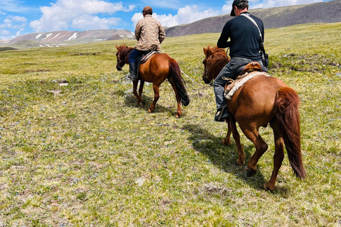Best trekking tour in Mongolia