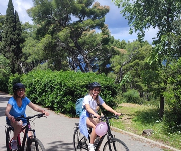 スプリット：旧市街とマルジャン公園の自転車ツアー