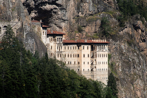 Trekking: Monastero di Sümela e Lago di Çakırgöl