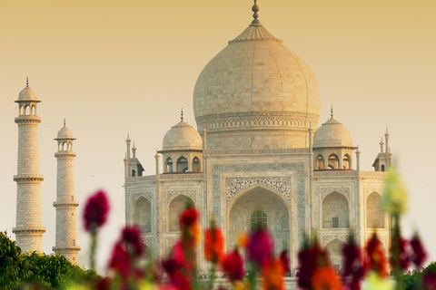 Deedar-E- Taj Mahal Zonsopgang Tour met Gids (Rondleiding met overnachting)