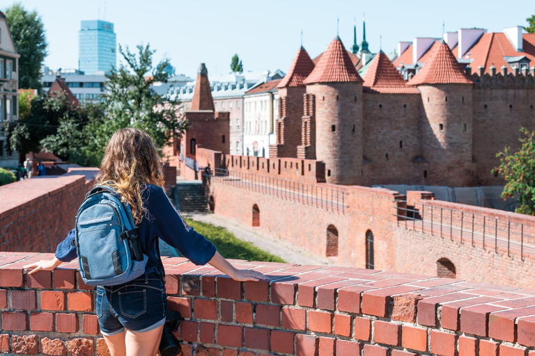 Family Tour of Warsaw Old Town with Fun Activities for Kids 3-hour: Old Town & Sweets Factory