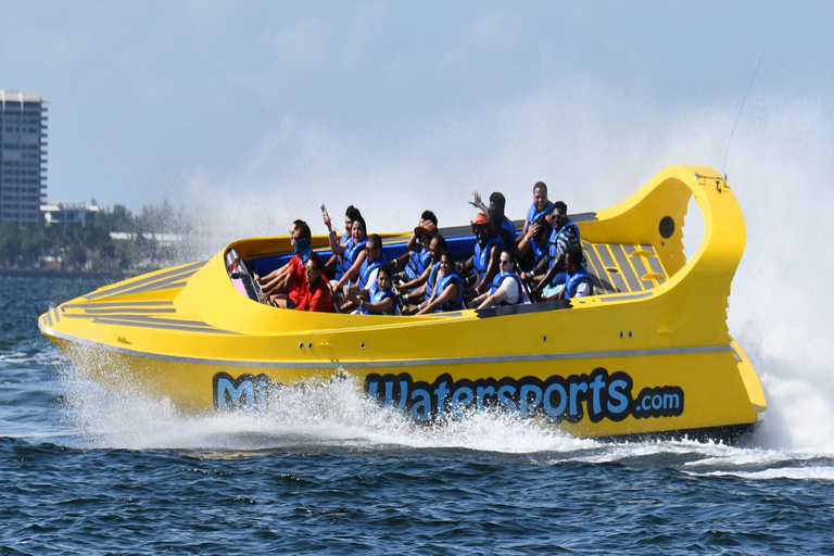 Miami: Passeio de barco com emoçãoMiami: Speed Boat + Banana Boat (tudo pago)