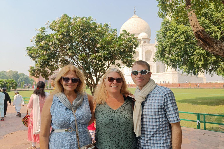 Agra: Skip-the-Line Taj Mahal & Agra Fort privétourTour met Taj Mahal & Agra Fort Toegangsprijzen