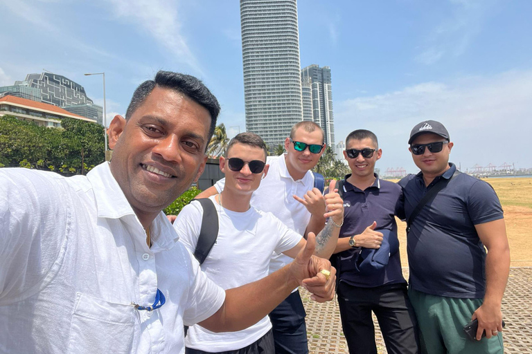Colombo Orientation Tour by Tuk Tuk for First-Time Visitors