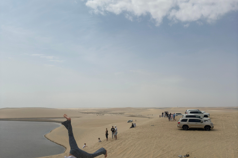 Doha:Inland sea Desert Safari Qatar, Dune Bashing ExperienceGemeinsame Tour mit Wüstensafari, Kamelritt und Binnenseebesuch