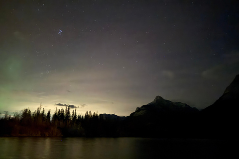 Banff/Canmore: PRIVATE Stargazing & Northern Lights Tour