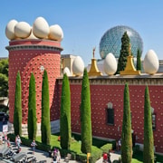 Figueres: Dalí Theatre-Museum Entry Ticket