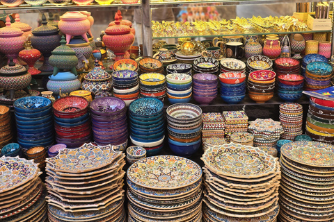 Dubai: Premium Old Town, Street Food, Souks & Boat Ride Tour Private tour with transfers