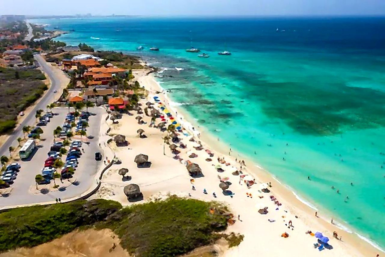 Aruba: Half Island Guided Bus Tour with Iconic Landmarks