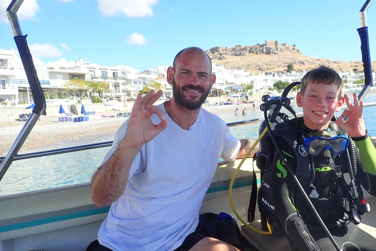 PADI Discover Scuba Diving (DSD) - beginners, Charaki Rhodes PADI DSD program 4 hours (2 dives) beginners, Charaki Rhodes