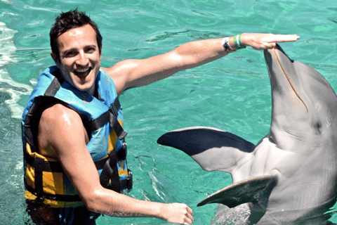 Cancún: Encuentro con delfines