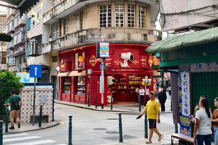 Macau: Pre-Portuguese History Walking Tour with Guide