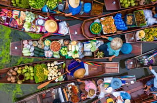 Bangkok: Eisenbahn, schwimmender Markt und geführte Bootstour auf dem Chao Phraya