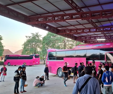 Chiang Mai to Luang Prabang by Sleeping Bus (21 hours)
