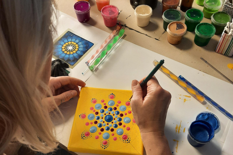 Ljubljana: Gestalte dein eigenes Mandala – inspirierender 3-stündiger Kunst-Workshop