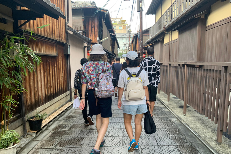 Visite guidée à pied de Gion : Découvrez le monde des geishas