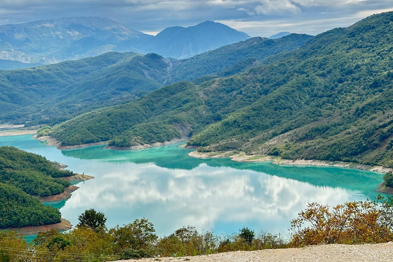 Tirana : Randonnée au lac Bovilla et à la montagne Gamti