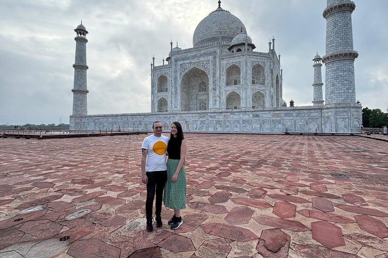 Agra: Tour particular do Taj Mahal e do Forte de Agra em um Tuk TukPacote com tudo incluído