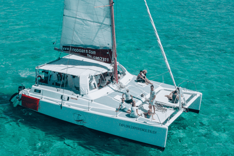 Maurice : Visite privée en catamaran de l&#039;île aux Cerfs