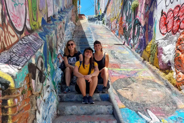 Culture and wine in 3 days: Valparaíso, Viña del Mar, and the Casablanca Valley