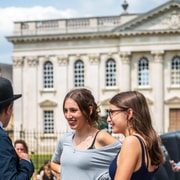 Classic Cambridge Walking Tour with Certified Guide