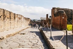 Von Neapel: Pompeji rollstuhlgerecht mit Guide