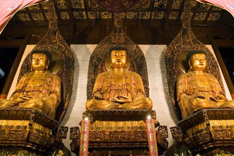 Shanghai Full-day City Landmarks Tour by Public Transport