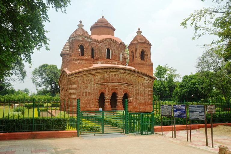 From Kolkata: Bishnupur and Mayapur 5-Day Guided Tour
