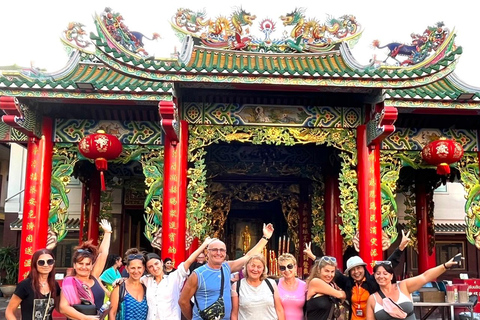 Bangkok: CHOB Day Walking Tour (Talking + Walking + Eating)