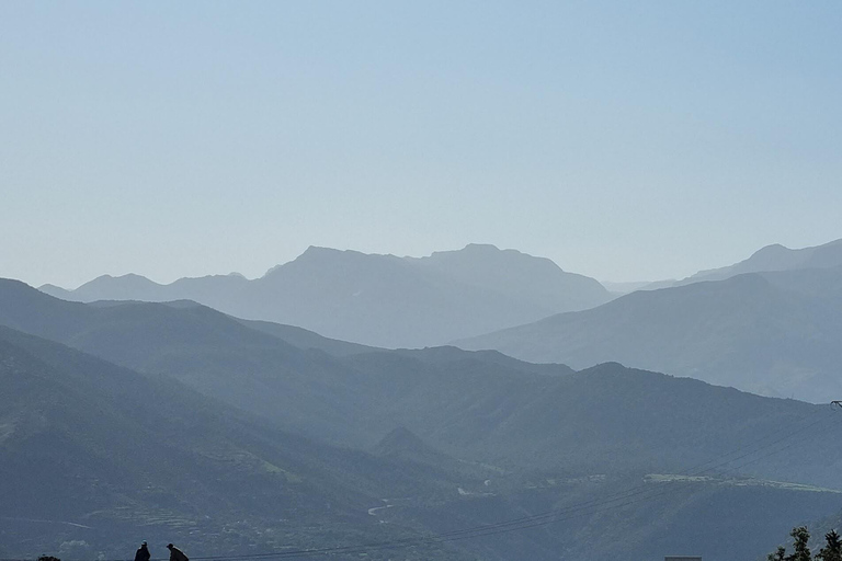Marraquexe: Cascatas de Ourika, Montanhas Atlas, Guia + AlmoçoMarraquexe: Vale de Ourika com almoço + guia (recomendado)