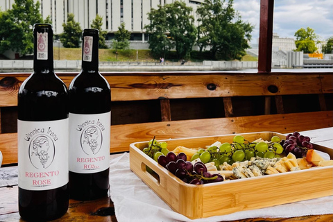 Bydgoszcz: River Cruise with local Wine and Cheese Tasting